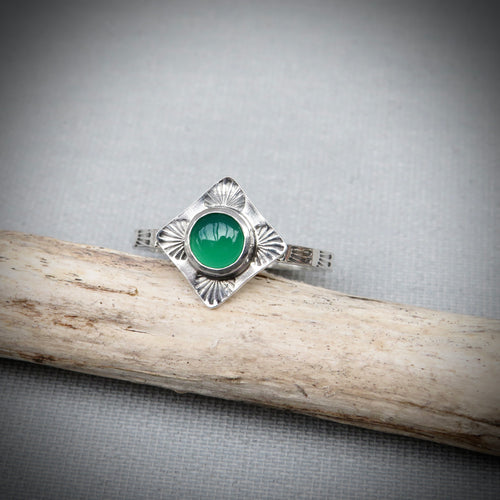 Aurelia Ring | Sterling Silver Green Onyx Sunburst Ring