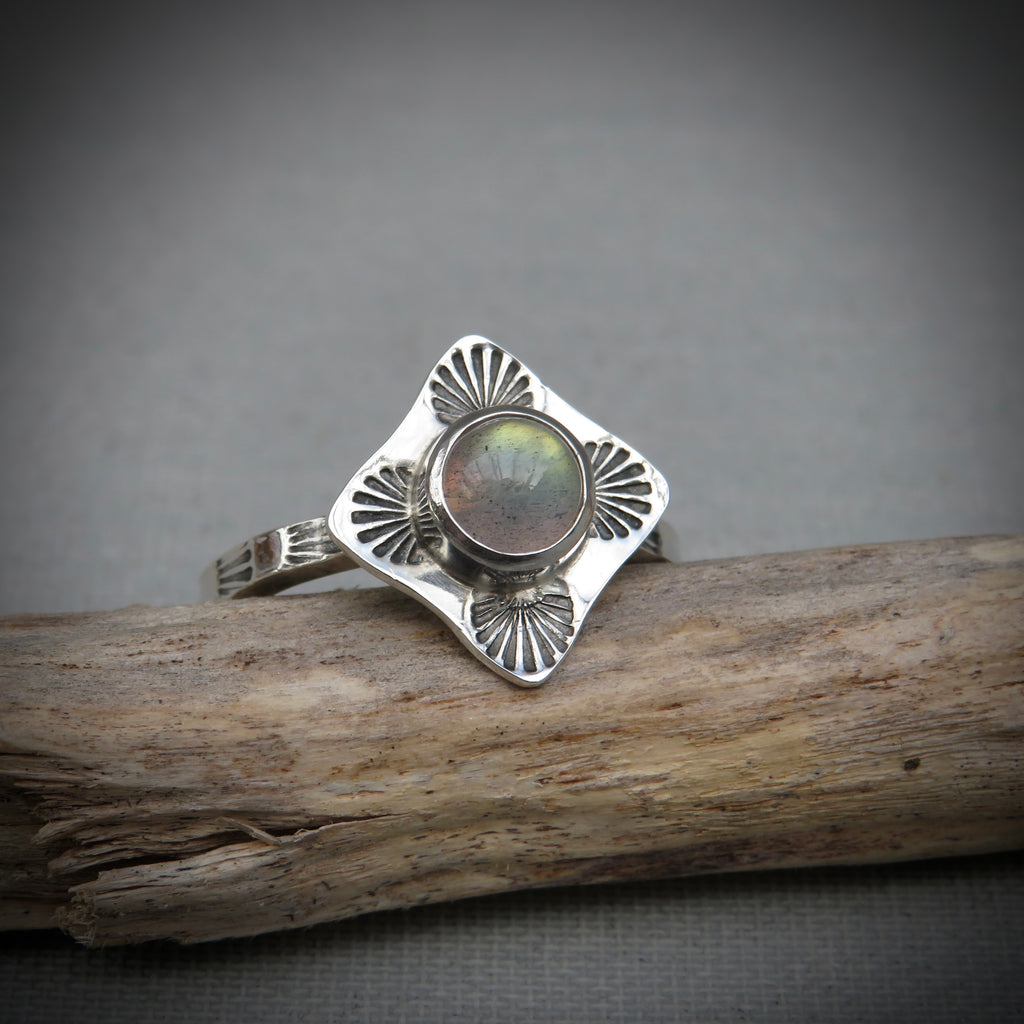 Aurelia Ring | Sterling Silver Sunburst Ring with Labradorite